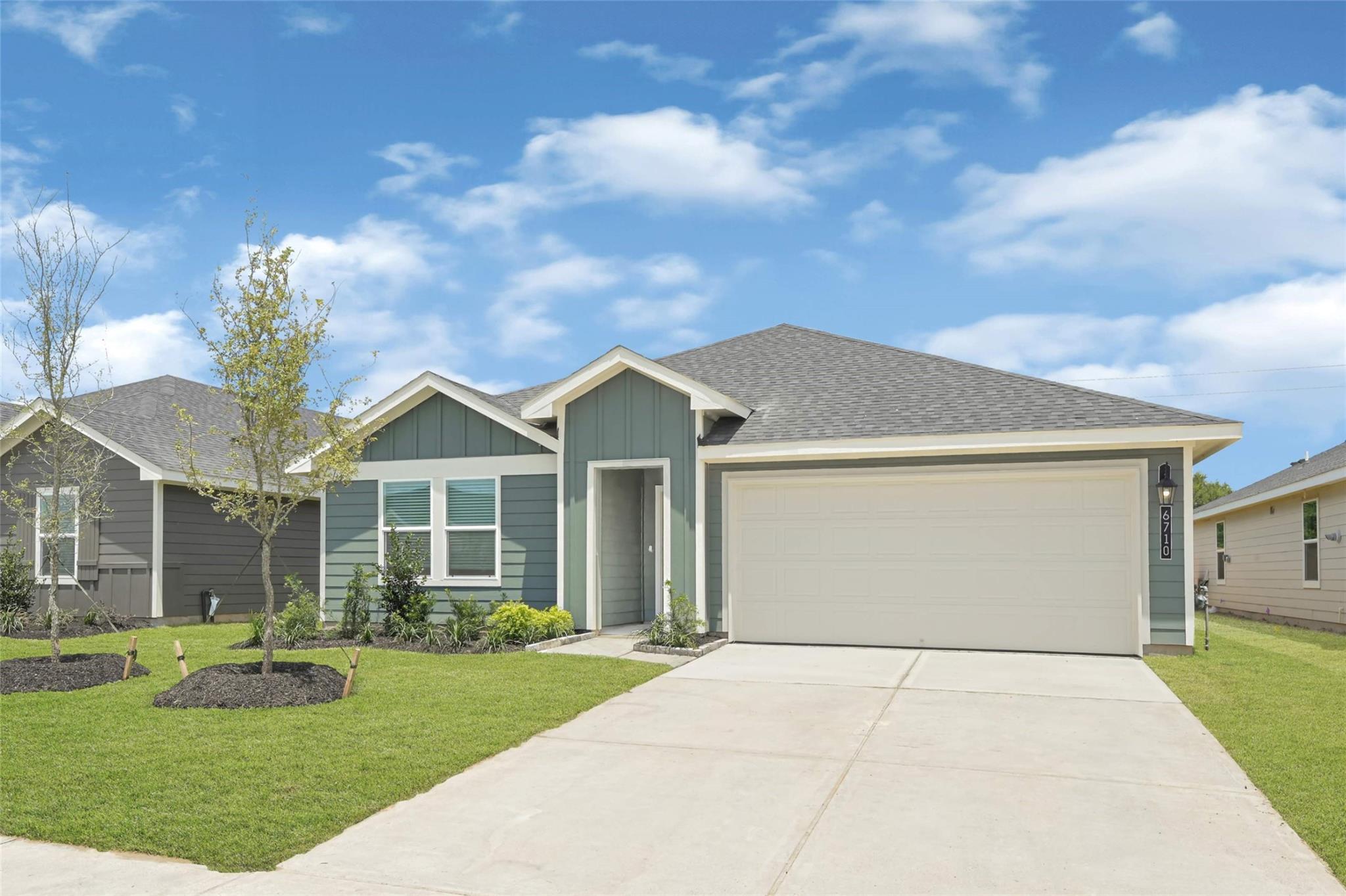 2630 Sunset Bluff Lane