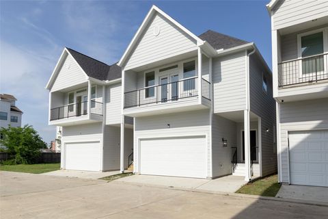 Photo of 1805 Palmetto Landing Drive, Houston, TX 77009 (MLS # 88377931)