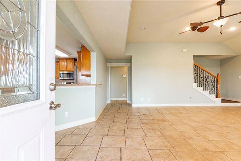 Tiny photo for 70 Tarpon Street, Bayou Vista, TX 77563 (MLS # 42681501)