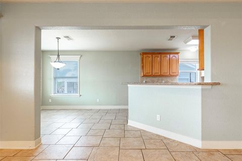 Tiny photo for 70 Tarpon Street, Bayou Vista, TX 77563 (MLS # 42681501)