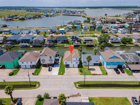 Tiny photo for 70 Tarpon Street, Bayou Vista, TX 77563 (MLS # 42681501)