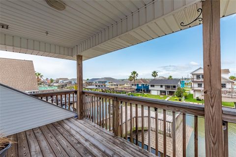 Tiny photo for 70 Tarpon Street, Bayou Vista, TX 77563 (MLS # 42681501)