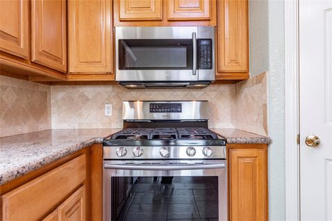 Tiny photo for 70 Tarpon Street, Bayou Vista, TX 77563 (MLS # 42681501)