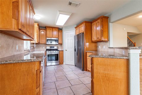 Tiny photo for 70 Tarpon Street, Bayou Vista, TX 77563 (MLS # 42681501)