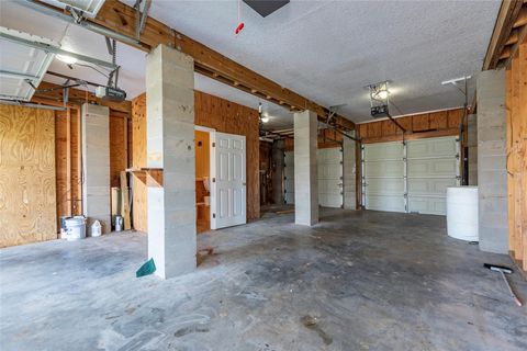 Tiny photo for 70 Tarpon Street, Bayou Vista, TX 77563 (MLS # 42681501)