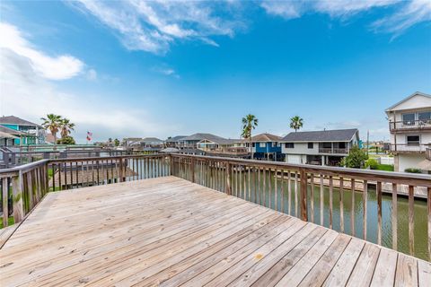 Tiny photo for 70 Tarpon Street, Bayou Vista, TX 77563 (MLS # 42681501)