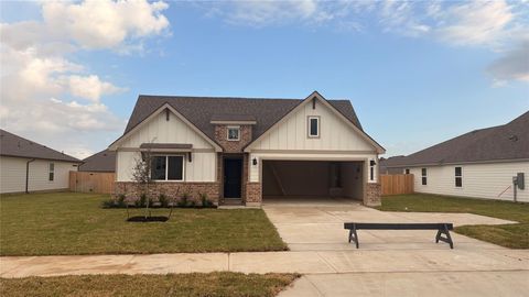 Photo of 5411 Smith Lake Boulevard, Bryan, TX 77807 (MLS # 32143921)