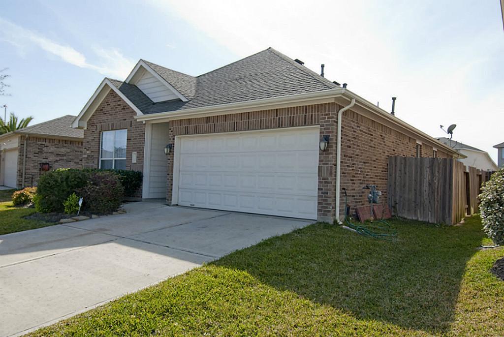 6450 Applewood Forest Drive