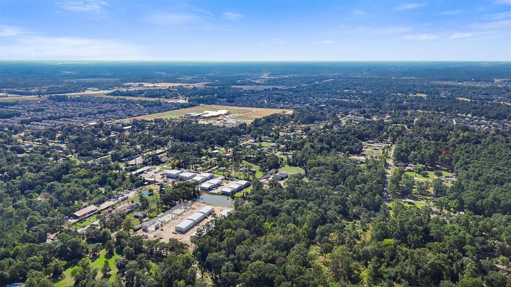 Photo of 20554 Canterbury Road, Porter, TX 77365 (MLS # 11214292)