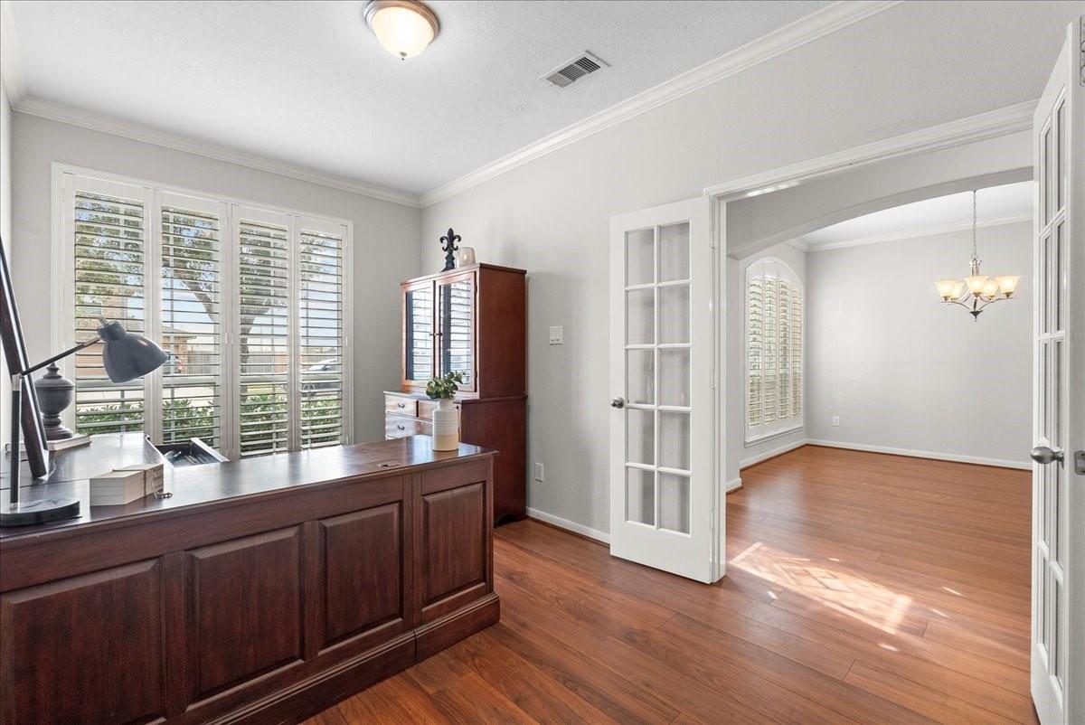 826 Arlington Pointe Drive