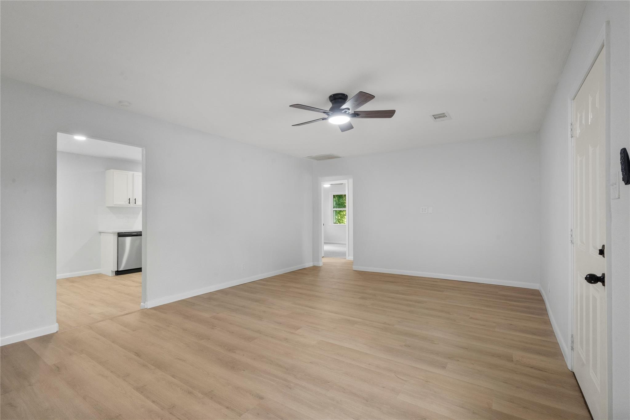 3903 Tower Road