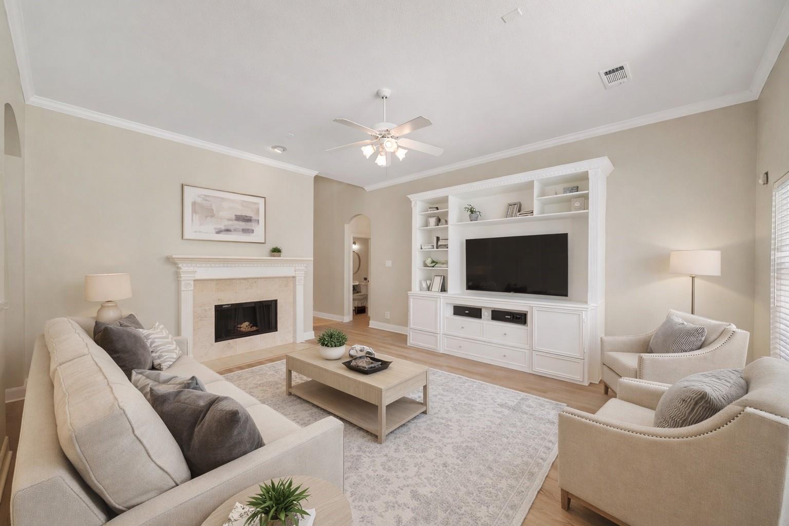 3907 Garnet Falls
