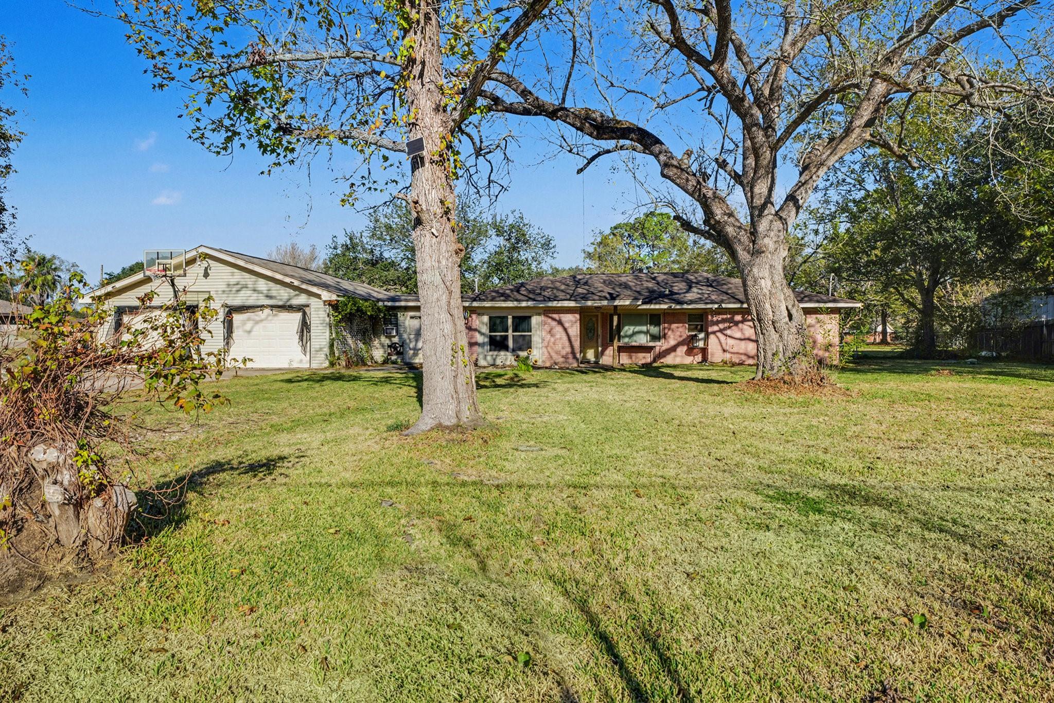 4802 Crosby Cedar Bayou Road