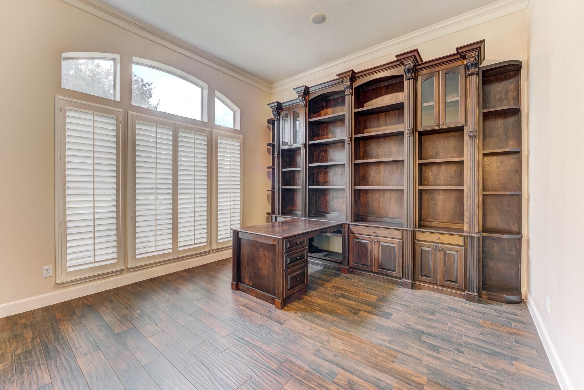 7938 Wooded Way Drive