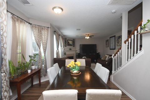 Tiny photo for 9805 Sunnycoast Lane, Pearland, TX 77584 (MLS # 98577320)