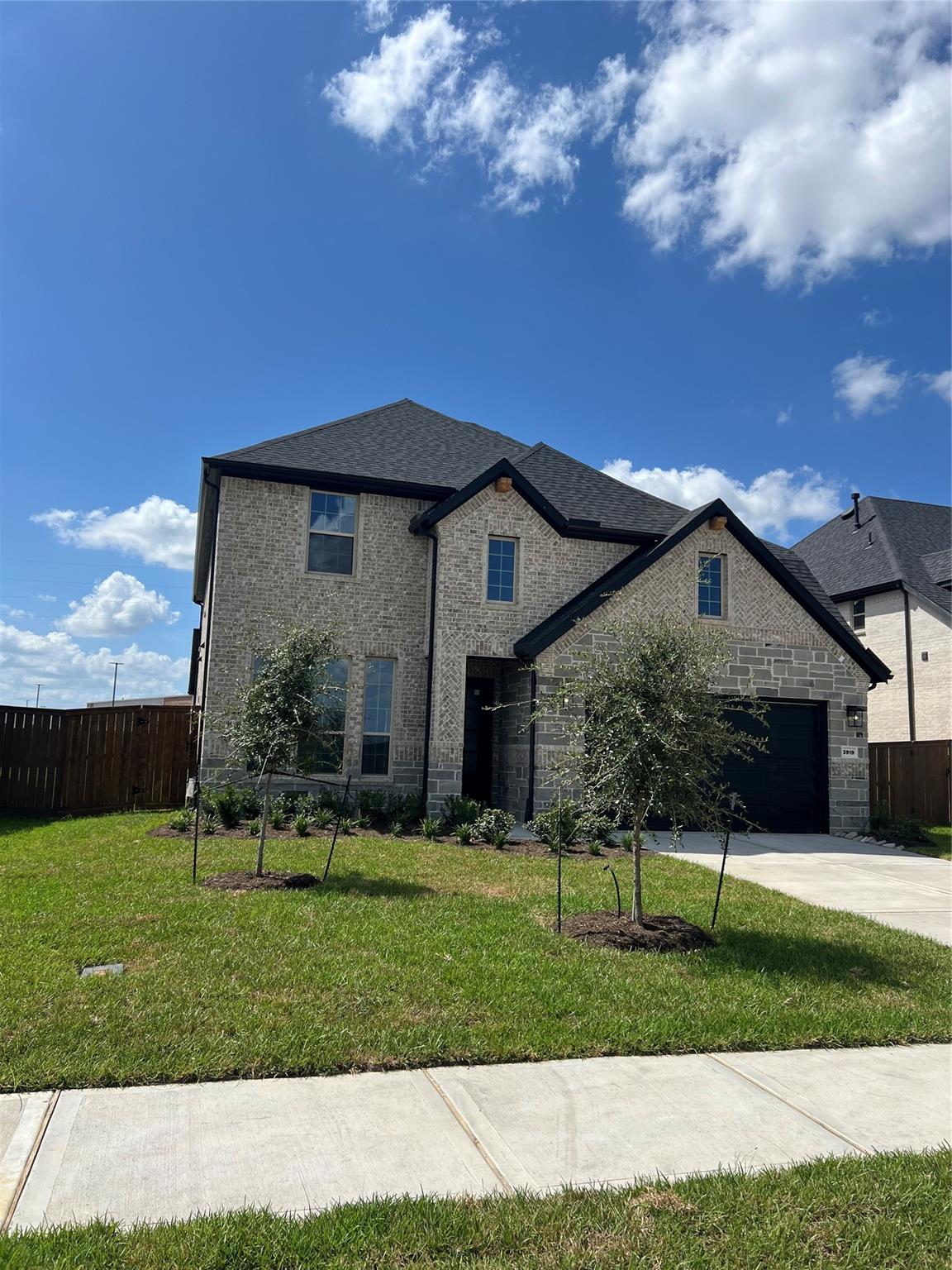 3919 Woodland Phlox Drive