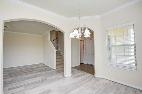 Tiny photo for 5136 Gable Lane, Houston, TX 77066 (MLS # 8271515)