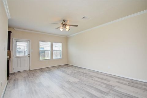 Tiny photo for 5136 Gable Lane, Houston, TX 77066 (MLS # 8271515)