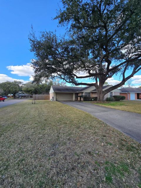 4558 Benning Drive Houston TX 77035