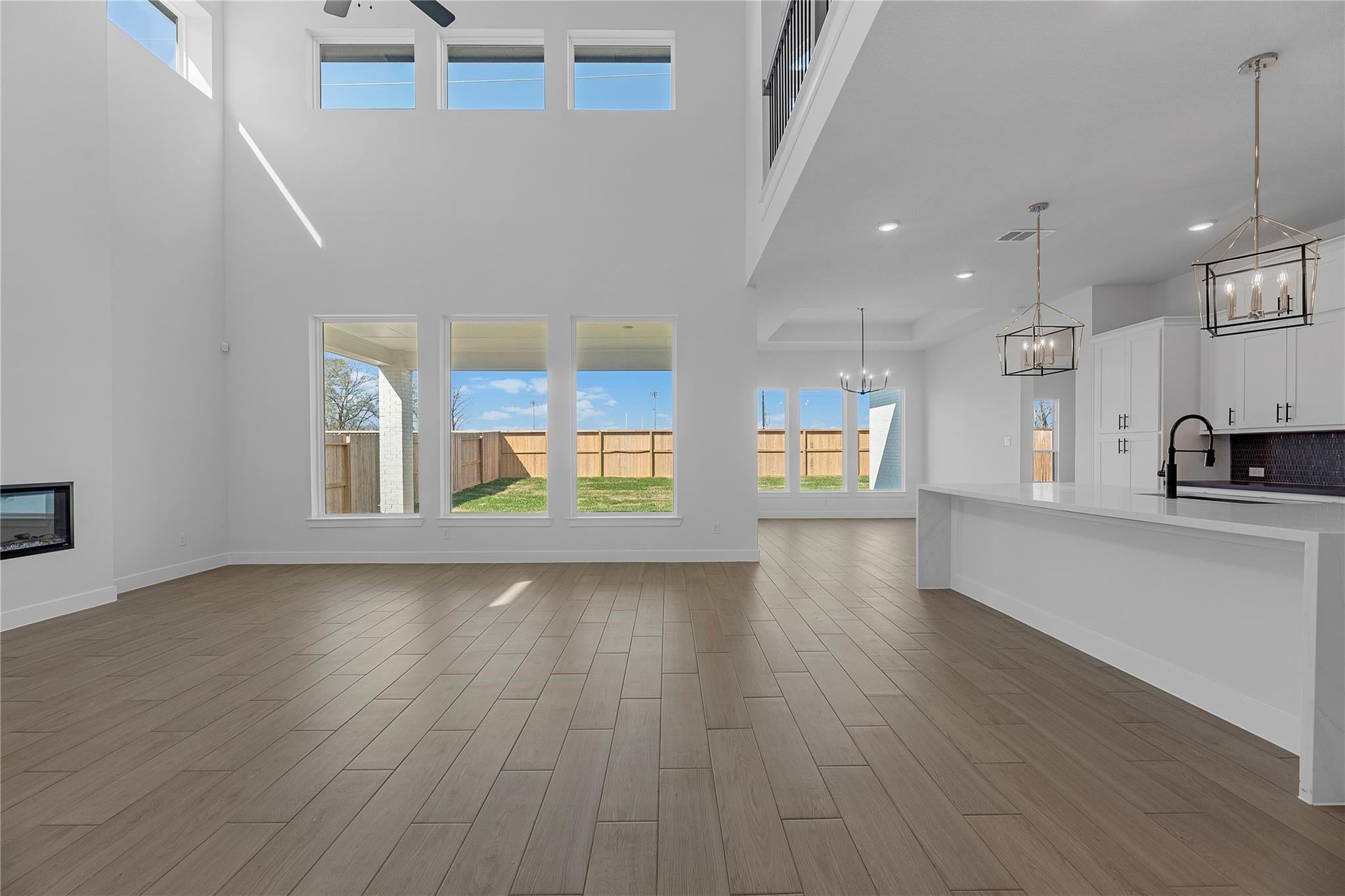 1615 Summer Pine Court