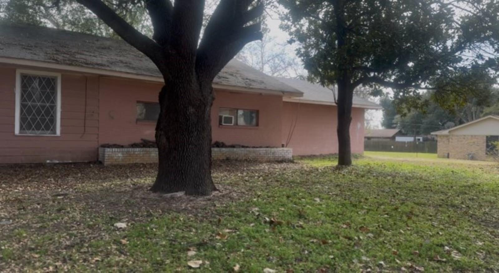 401 Rose Marie Boulevard