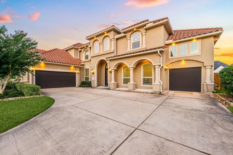 Photo of 26411 Katy Springs Lane, Katy, TX 77494 (MLS # 33937441)