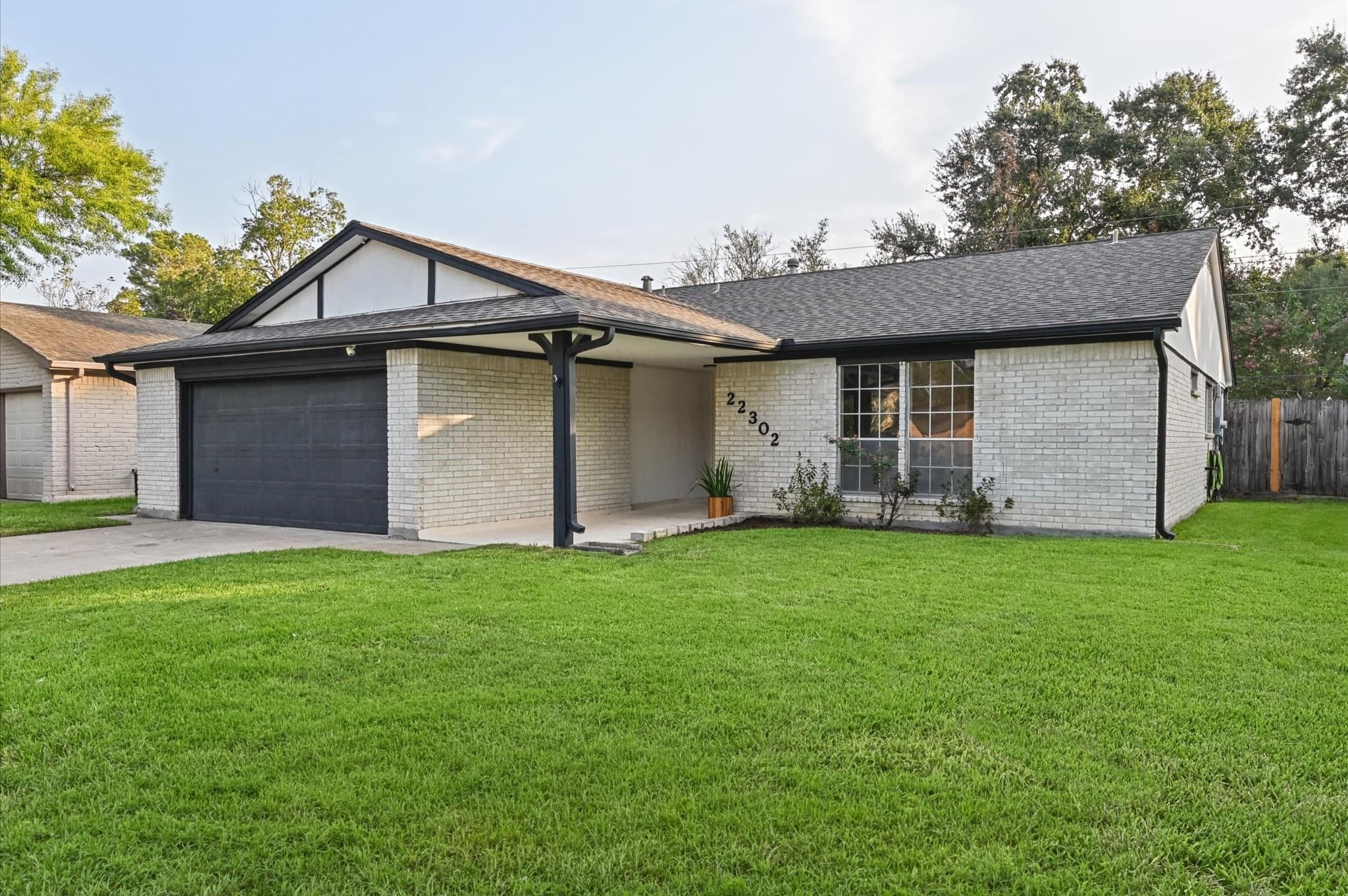 22302 Red River Drive