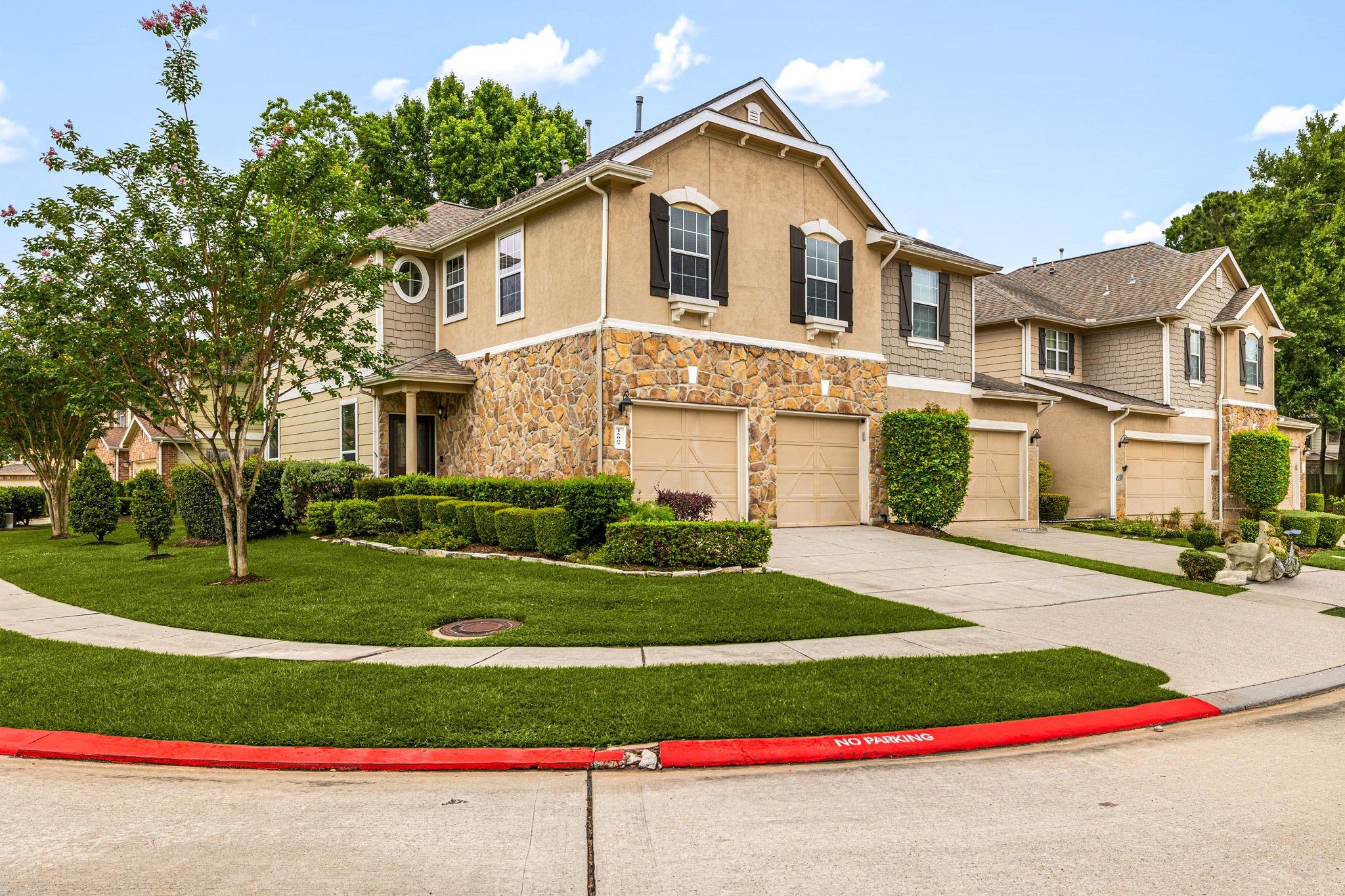 16007 Limestone Lake Drive