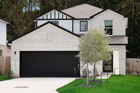 Photo of 323 Intrepid Trail, Magnolia, TX 77354 (MLS # 54790038)