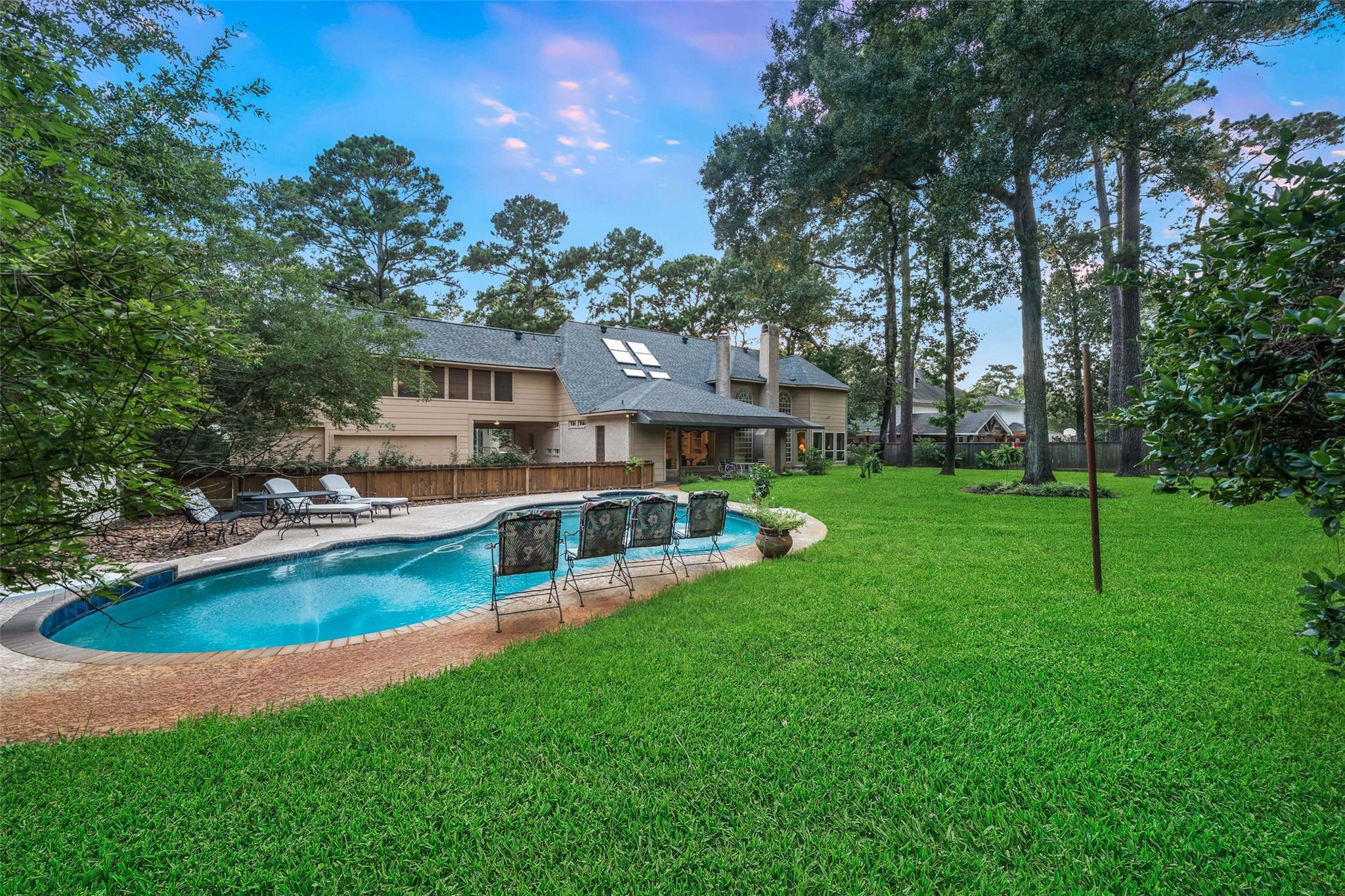 1722 Chestnut Grove Lane