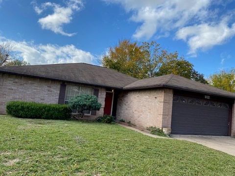 Property photo of 10122 limewood lane, sugar land, TX 77498