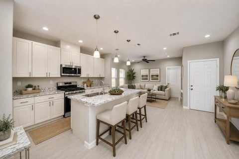 Photo of 4011 Elmwood Street, Houston, TX 77051 (MLS # 6166281)