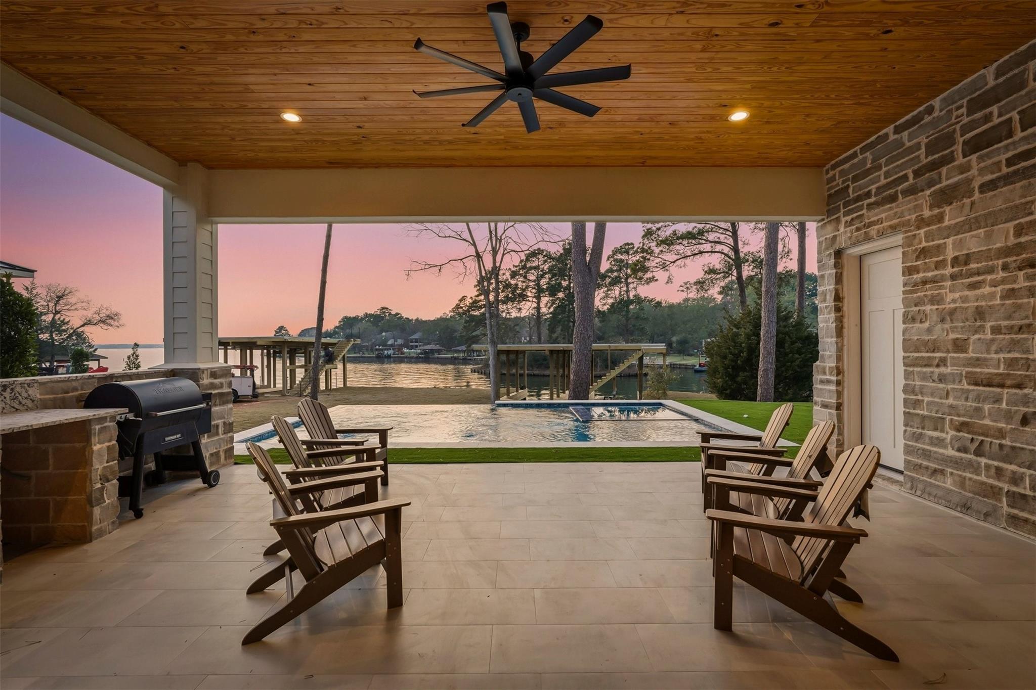 12833 Bruce Road Road
