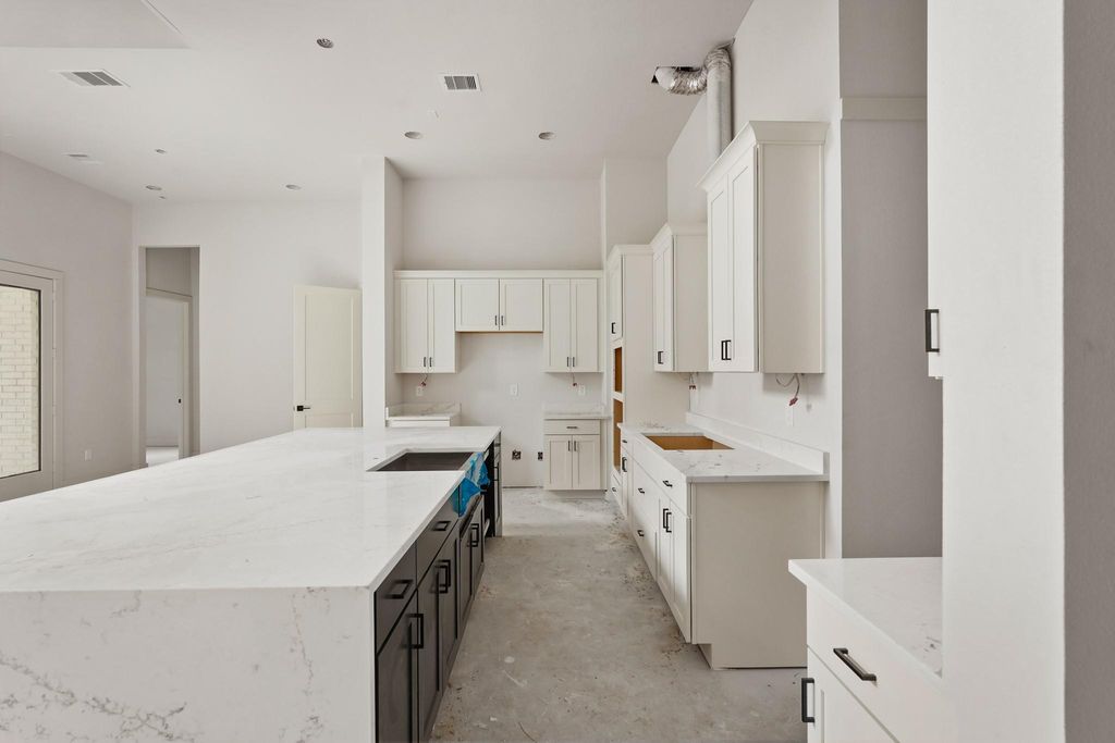 Photo of 7407 Janak Drive, Houston, TX 77055 (MLS # 61713721)