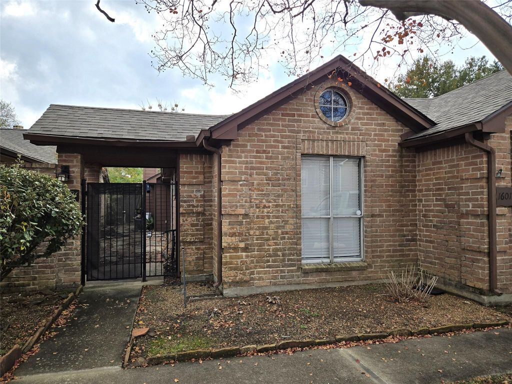 Photo of 16011 Hidden Acres Drive, Houston, TX 77084 (MLS # 68081198)