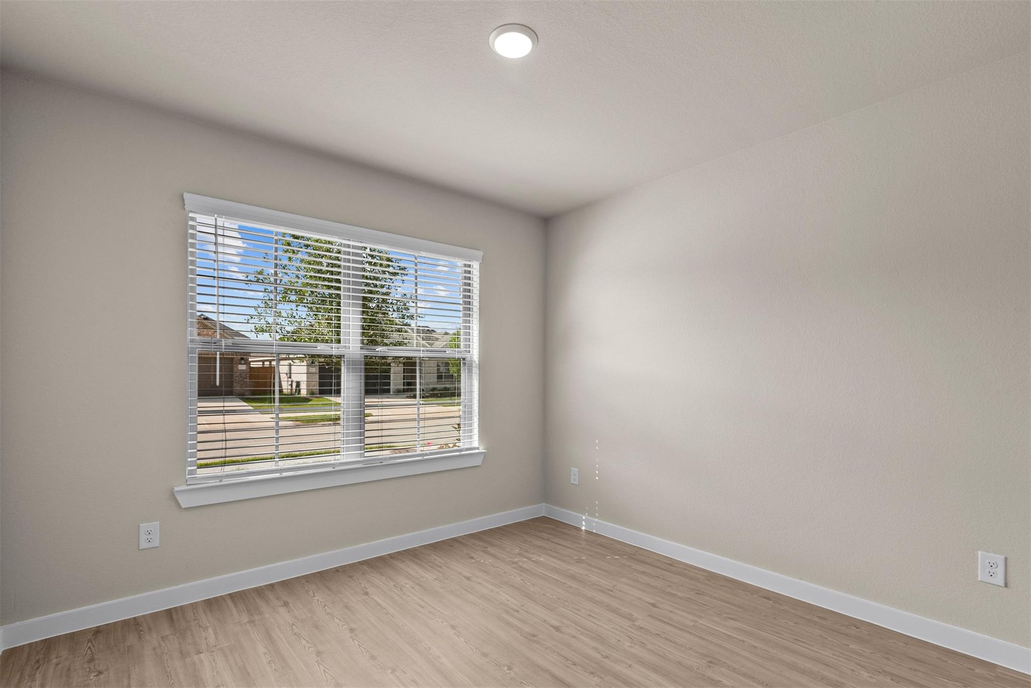 8438 Jetty Glen Drive