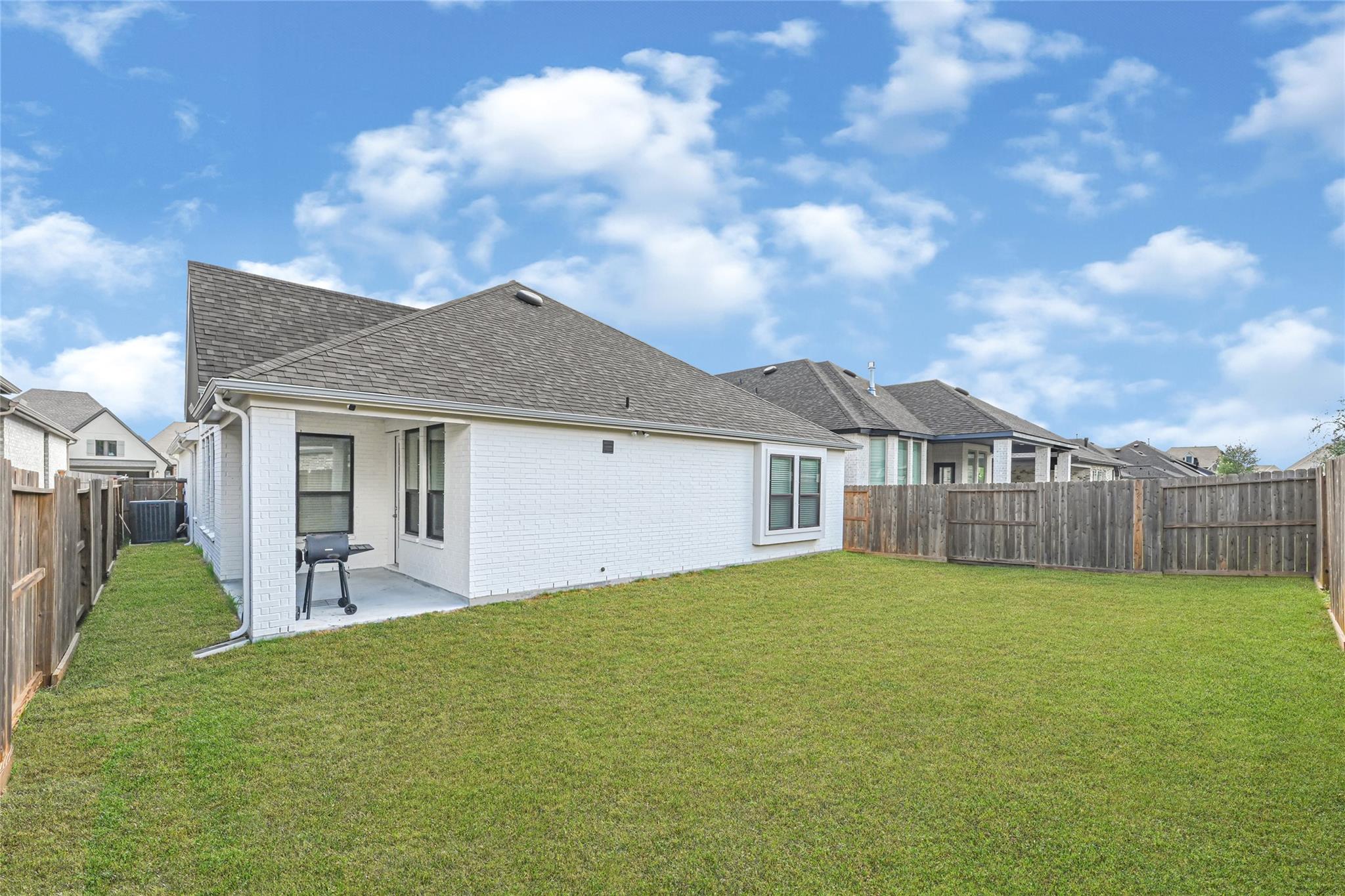 12331 Palmetto Dr