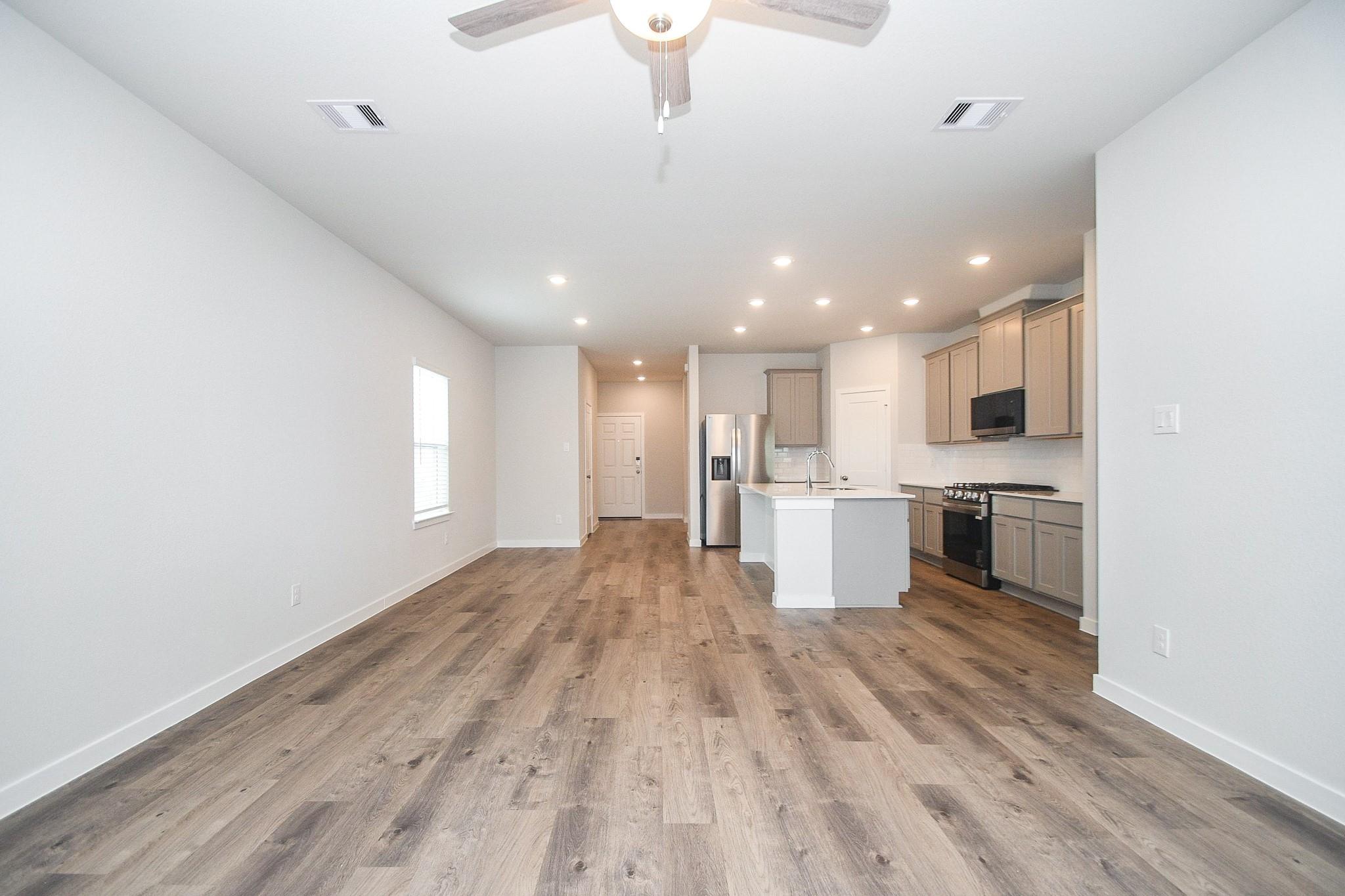 4007 Crowning Court