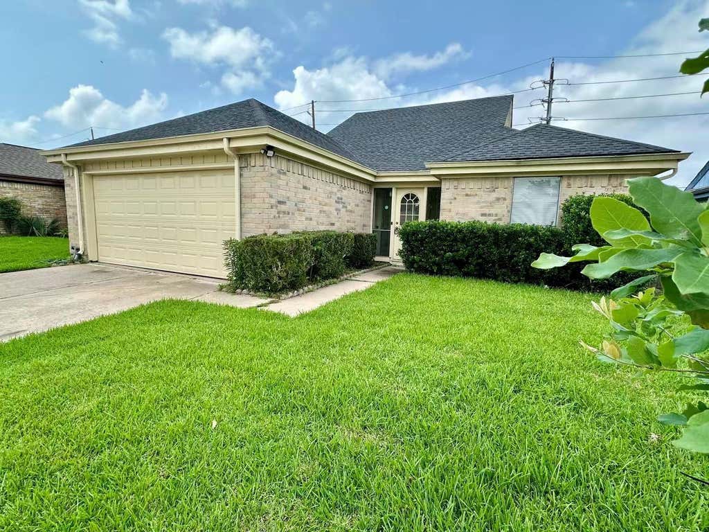 Photo of 2535 Planters Row, Sugar Land, TX 77478 (MLS # 20963510)