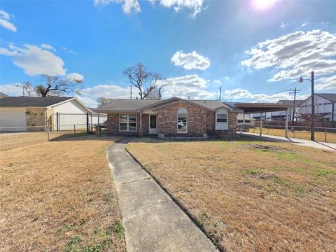 Photo of 3227 Dalview Street, Houston, TX 77091 (MLS # 47026098)