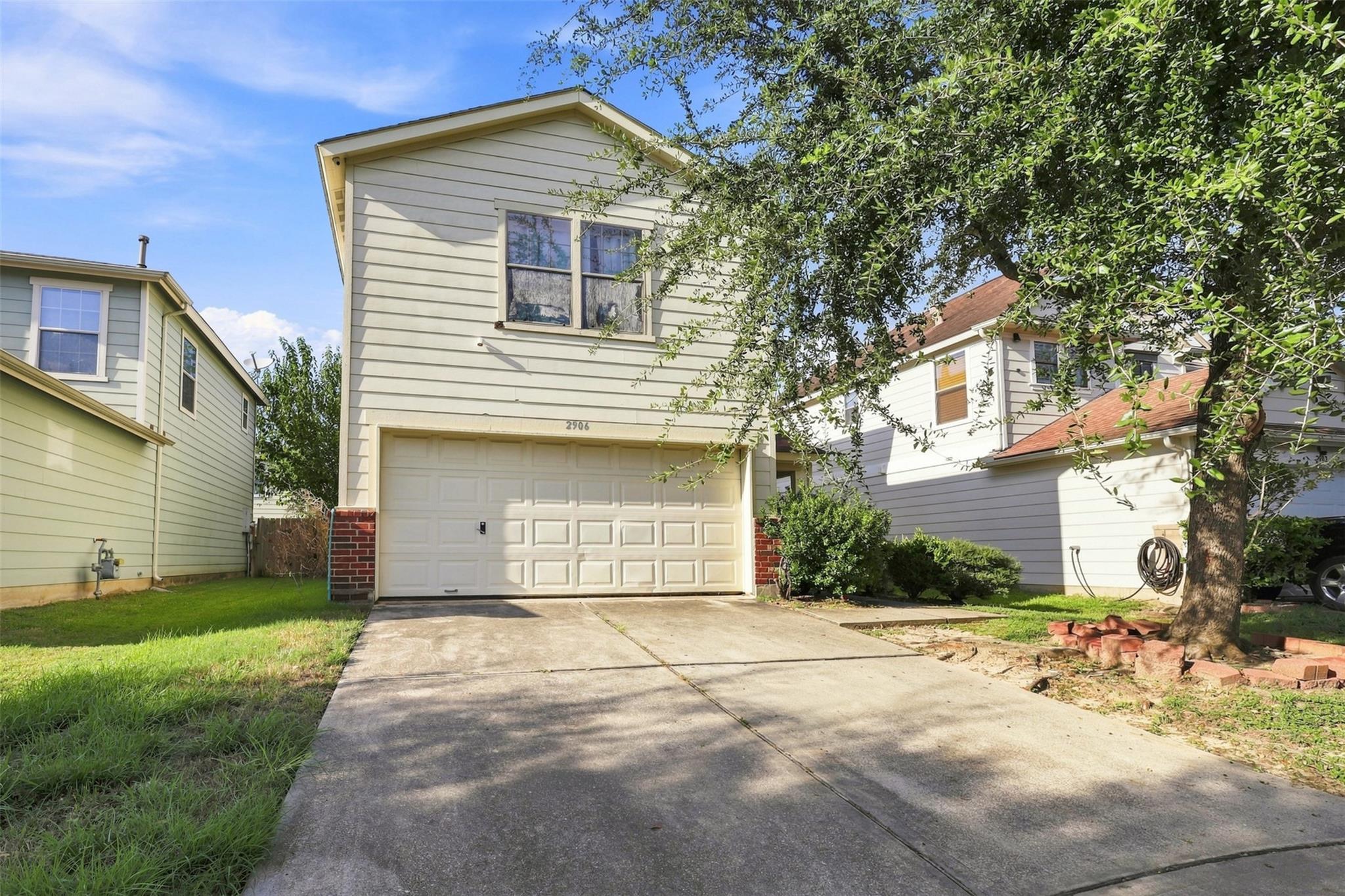 2906 Latch Lane