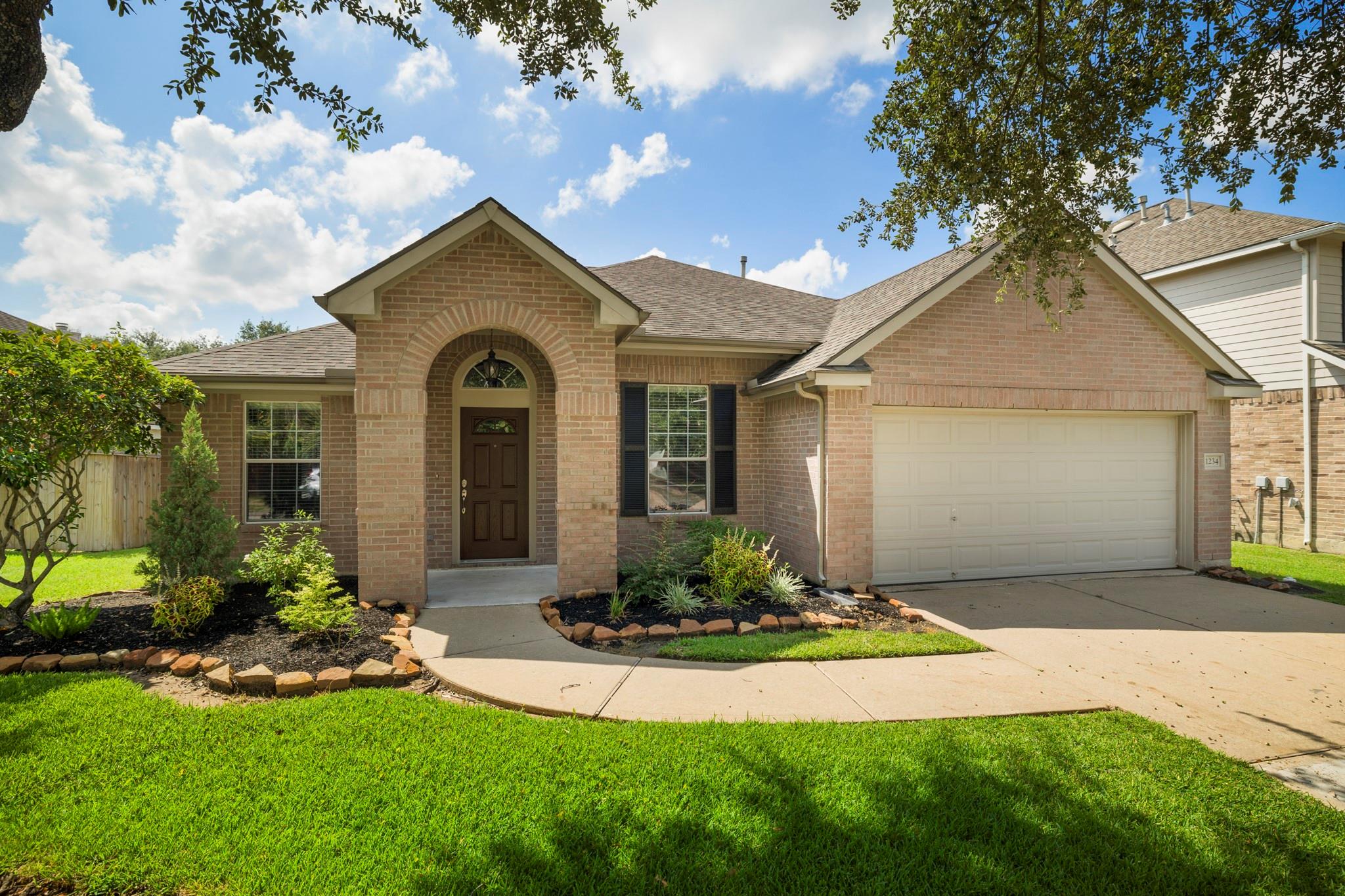 1234 Walston Ridge Drive