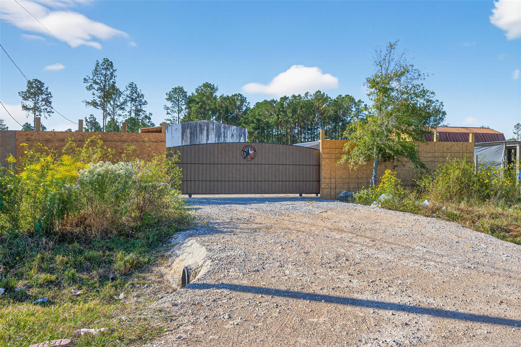 1746 County Road 3560