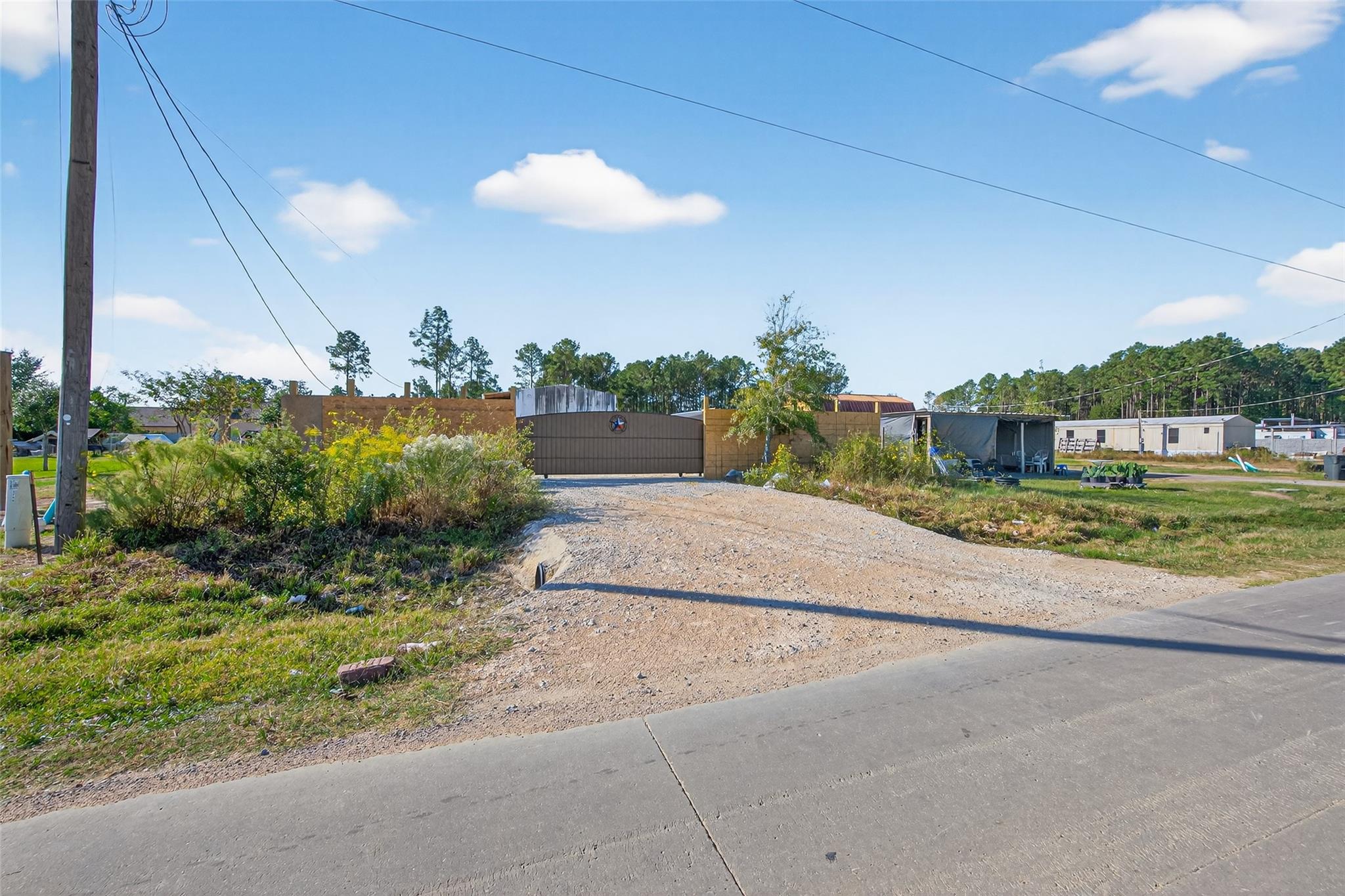 1746 County Road 3560