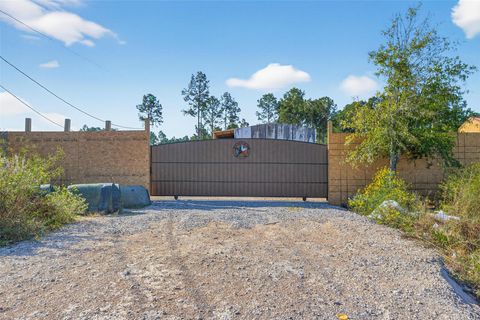1746 County Road 3560 Cleveland TX 77327
