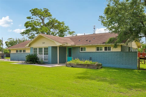 Photo of 3519 Highway 146 S, Shoreacres, TX 77571 (MLS # 70628743)