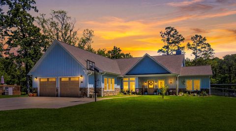 Photo of 229 Knollwood Creek, Onalaska, TX 77360 (MLS # 88158898)