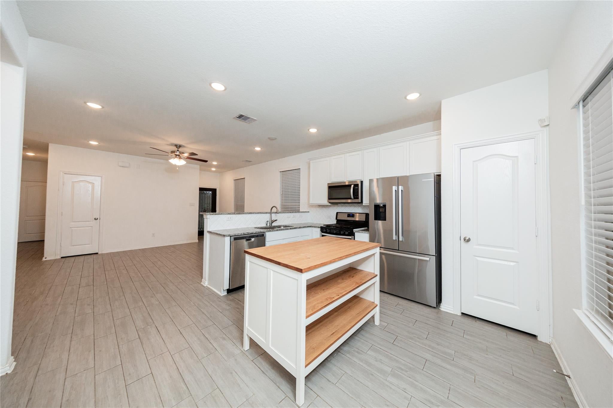 31206 Whitfield Court
