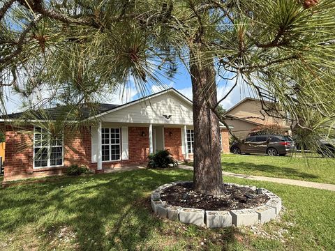 Photo of 11207 Broadsweep Drive Drive, Houston, TX 77064 (MLS # 57612877)