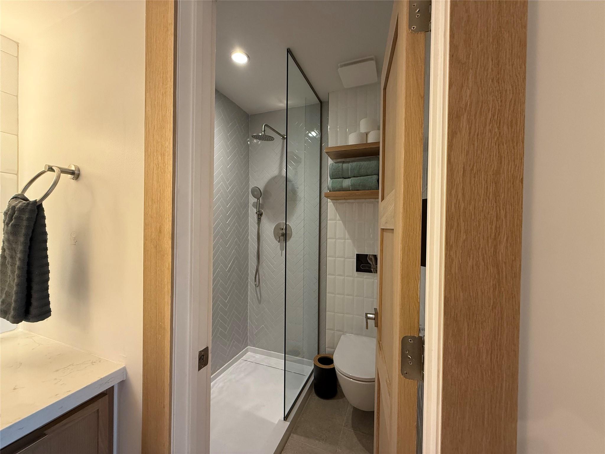 1901 Richmond Avenue 29